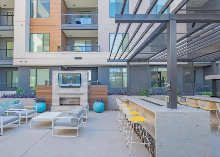 Spotless 1bd - Pool, Gym, Parking, W-d - Sleeps 4 Apartamento *