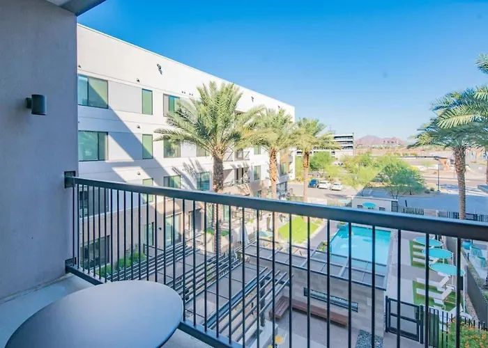 Apartamento Spotless 1bd - Pool, Gym, Parking, W-d - Sleeps 4 *